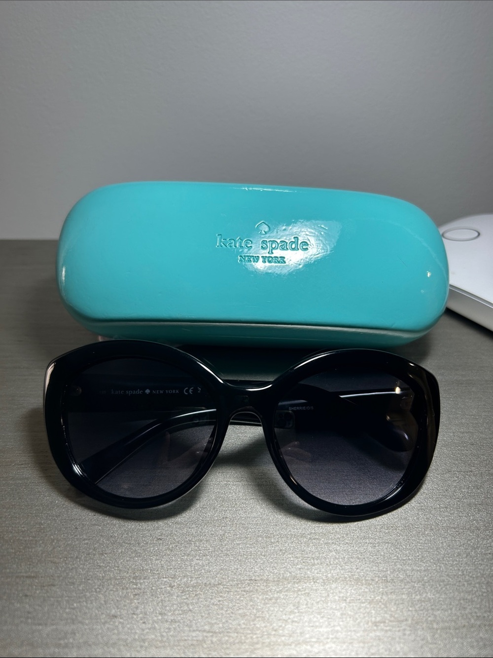 kate spade Black Sunglasses with Turquoise Hard Case